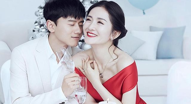 张杰双胞胎女儿正脸曝光，和谢娜如“复制粘贴”，网友：未来可期