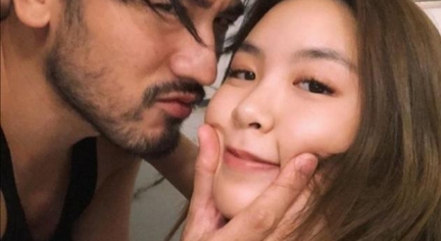 高以翔女友再晒甜蜜过往，男友去世将1年，频晒旧照状态引担忧