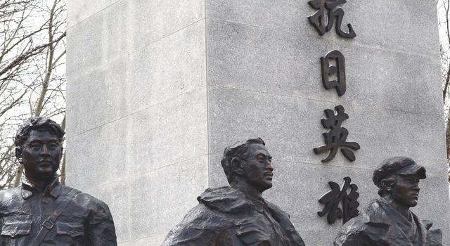 《雷霆战将》这么雷，历史老师怎么看？侮辱中国人民的抗日功绩