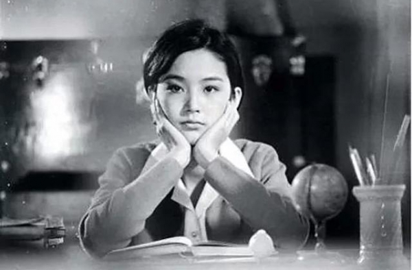 回归微博的林青霞：姐姐不是来推销书的，只是太想跟大家叙叙旧