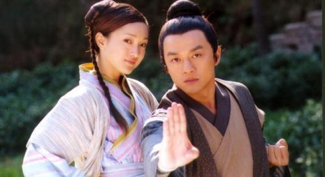 她才是“黄蓉”的不二人选，看到定妆照后，周迅都黯淡无光