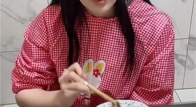 球球辟谣赵本山被抓捕，涉黑私藏4万斤黄金系造谣，刚在北京买房