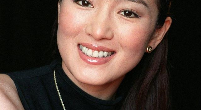 三料影后，巩俐、章子怡、周迅、周冬雨，谁更有实力？