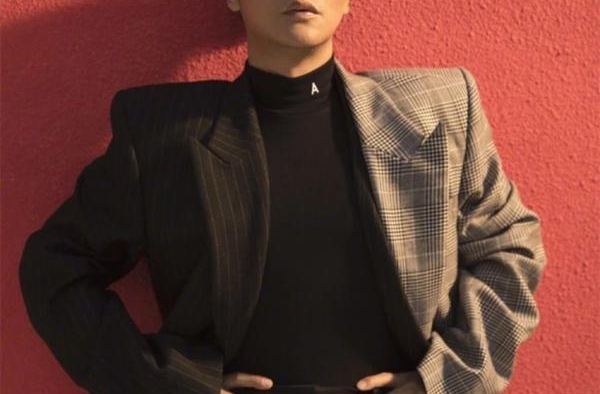 《追光》陈志朋耿直发言情商堪忧，艺人禁忌表也疑遭曝光，精彩啊