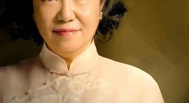 《故事里的中国》戏剧总导演田沁鑫出任中国国家话剧院院长