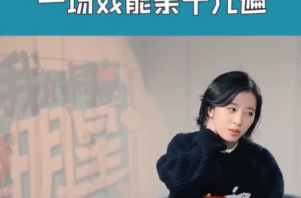 知名女星自曝吻戏细节，拍十几遍亲到嘴发麻，坦言：口水流了出来
