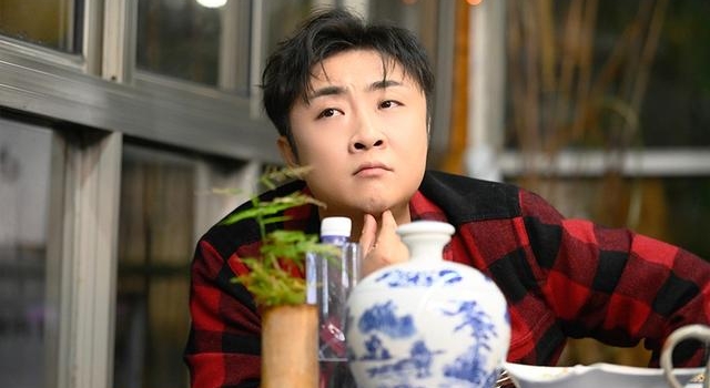 《神奇公司在哪里》走进老龄化村庄 神奇员工帮老人适应智能时代
