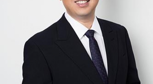 董事长疑被投毒致死后，《三体》影视化怎么办？