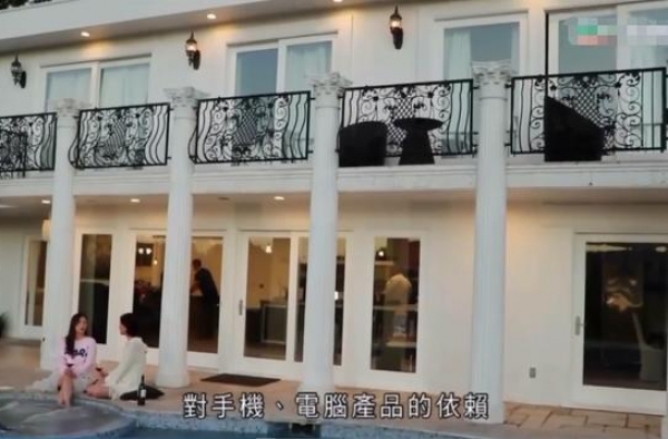 性感女神夏文汐变塑胶脸？曾承认打针！仨女儿不漂亮只能当普通人