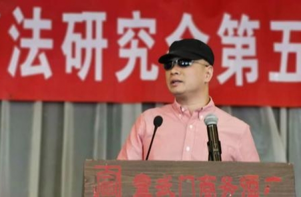 王海打假辛巴之后：一场直播带货江湖上的较量