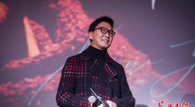 “达康书记”携《没有过不去的年》来汉