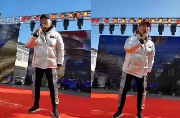 57岁谢东下乡演出显落魄，唱歌气都接不上，还想生二胎吓到娇妻