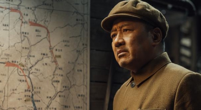 “拍《跨过鸭绿江》，每天都在流泪！”