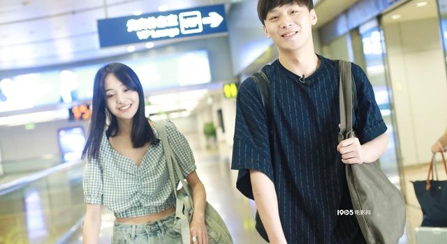 郑爽、张桓疑似隐婚代孕生子！昔日恩爱照曝光