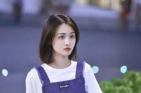 “郑爽”上了韩国热搜，在国内又挨一重锤