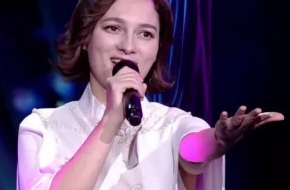 就在昨晚，闽西这位“客家洋媳妇”又在央视综艺频道展风采