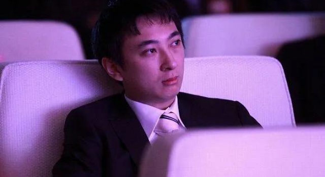 爆款女友制造机王思聪