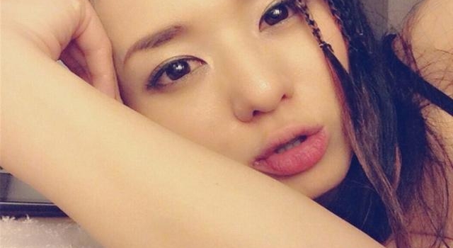 苍井空晒亲子照，并表示自己还希望生第3胎，评论区里却乌烟瘴气
